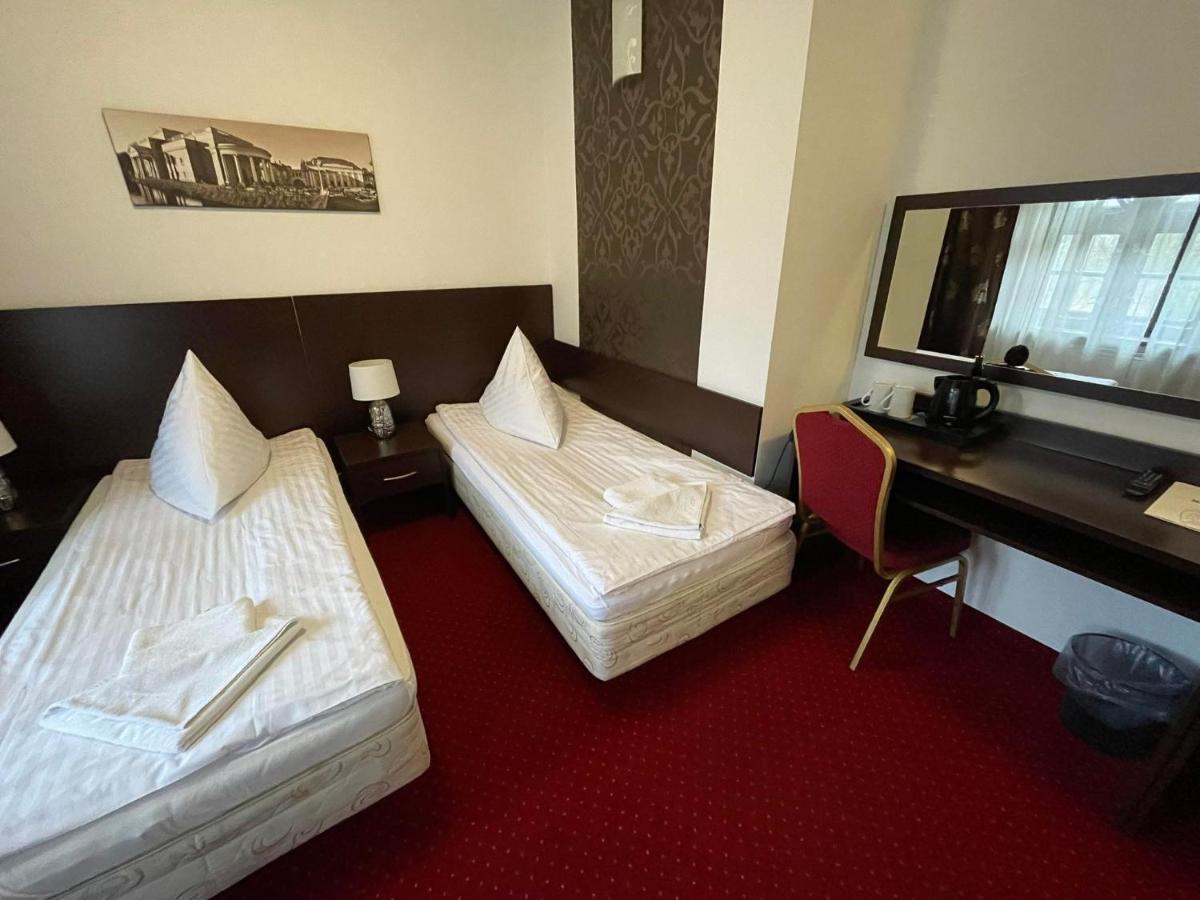 Villa Stary Kalisz Esterno foto
